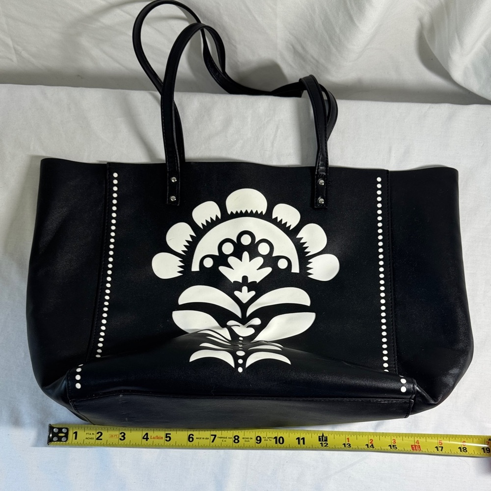 Vera Bradley Black and White Floral Tote - Picture 3 of 7